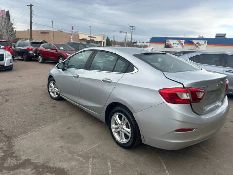 2017 Chevrolet Cruze LT Auto