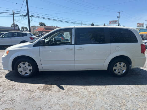 2012 Dodge Grand Caravan American Value Package