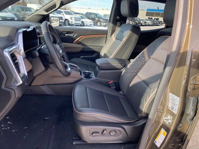 2023 GMC Canyon Denali