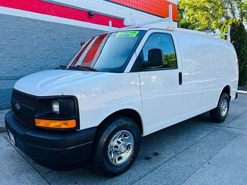 2017 Chevrolet Express 2500