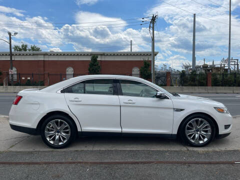 2011 Ford Taurus Limited