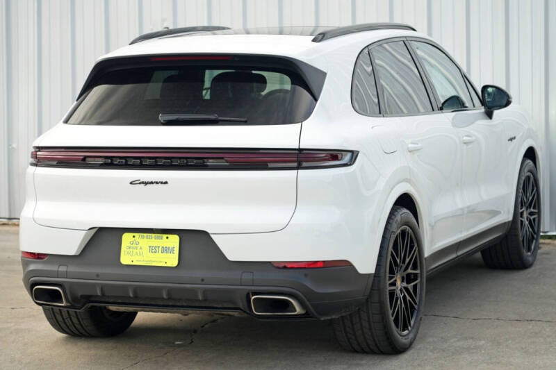 2024 Porsche Cayenne E-Hybrid