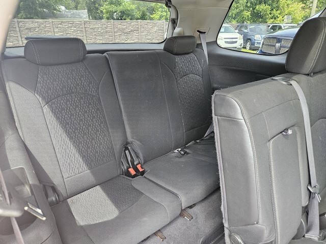 2013 GMC Acadia SLE-2