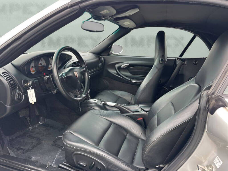 2004 Porsche 911 Carrera