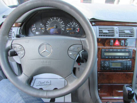 2001 Mercedes-Benz E-Class E 320