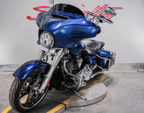 2022 Harley-Davidson Street Glide