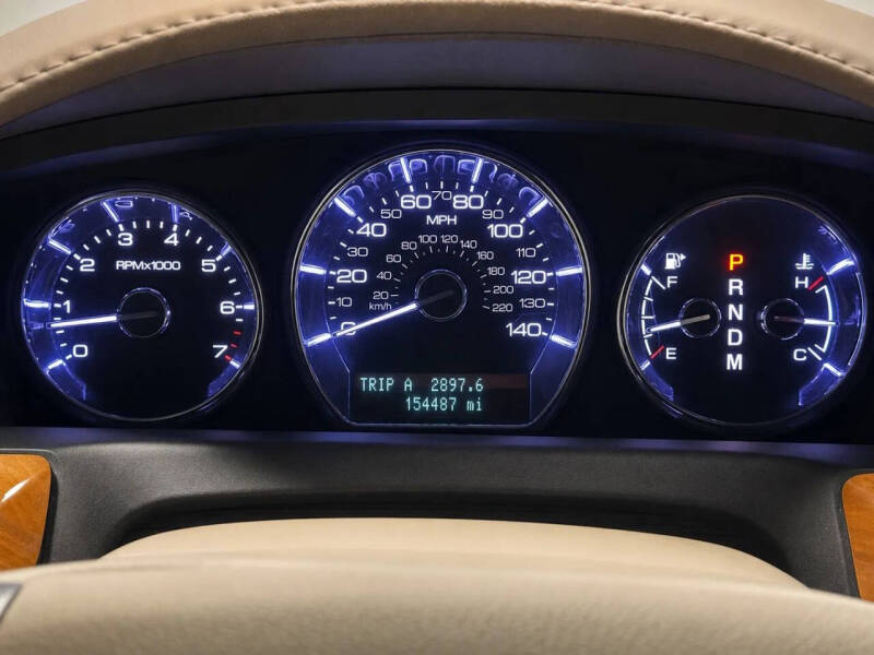 2011 Lincoln MKS