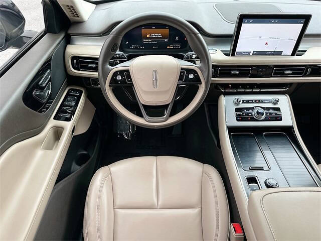 2021 Lincoln Aviator Base photo 21