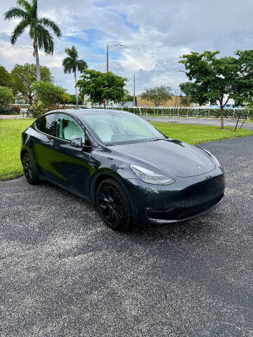 2025 Tesla Model Y Long Range