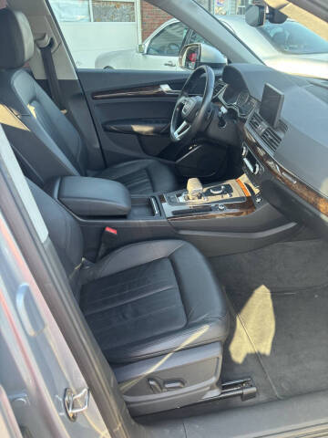 2018 Audi Q5 2.0T quattro Premium