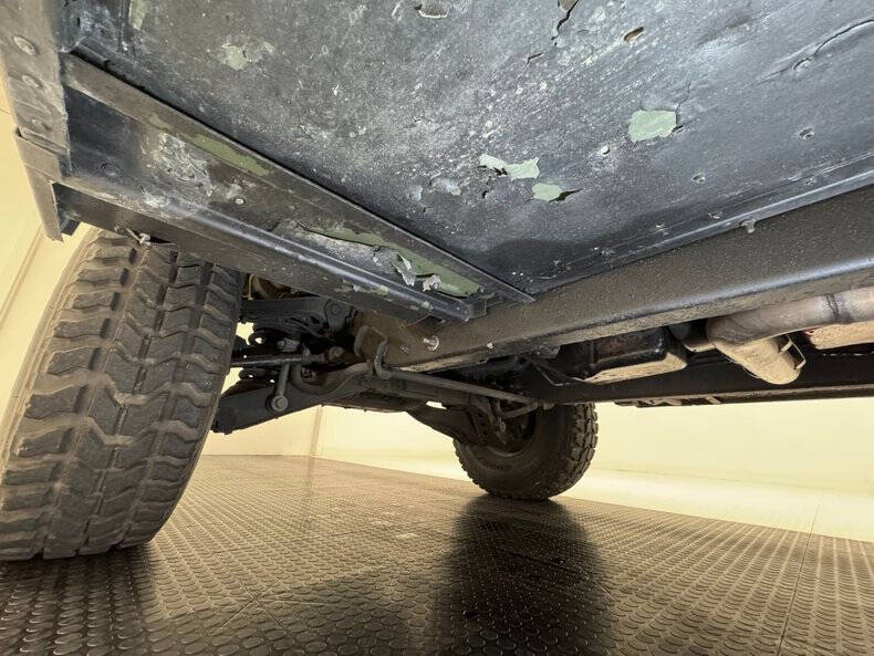 2005 AM General Hummer