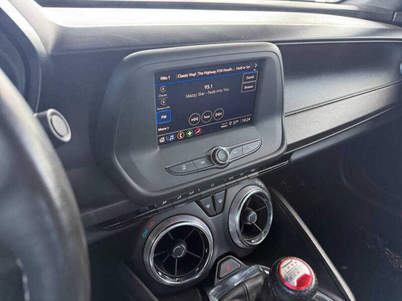 2022 Chevrolet Camaro LT1