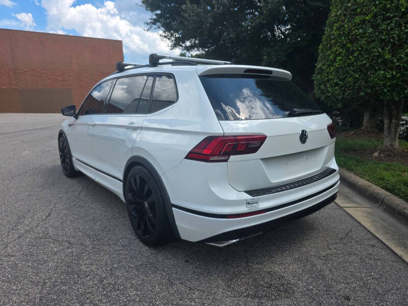 2021 Volkswagen Tiguan SE R-Line Black