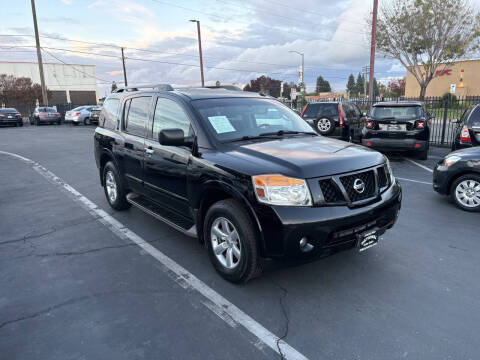 2013 Nissan Armada SV