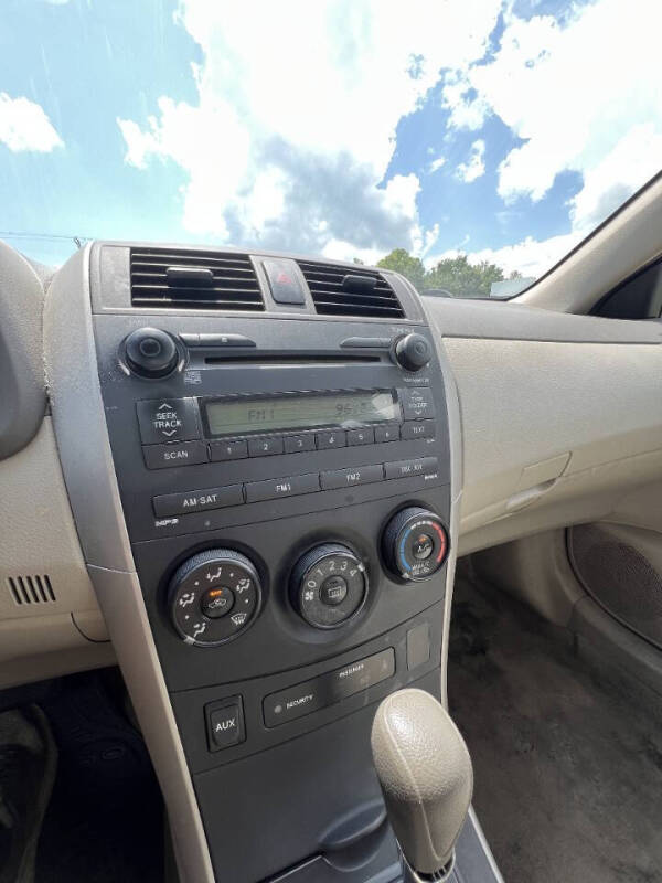 2009 Toyota Corolla LE