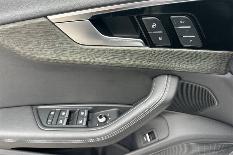 2021 Audi A4 quattro S line Prem Plus 45 TFSI