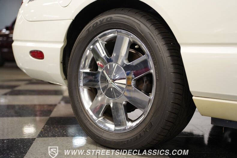 2002 Ford Thunderbird Deluxe