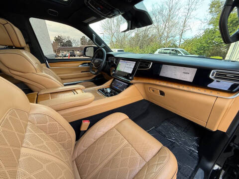 2022 Jeep Grand Wagoneer Series III