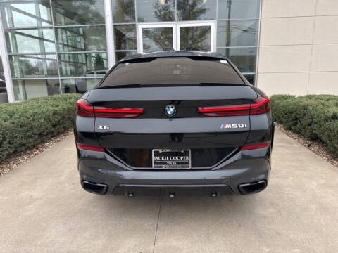 2022 BMW X6 M50i