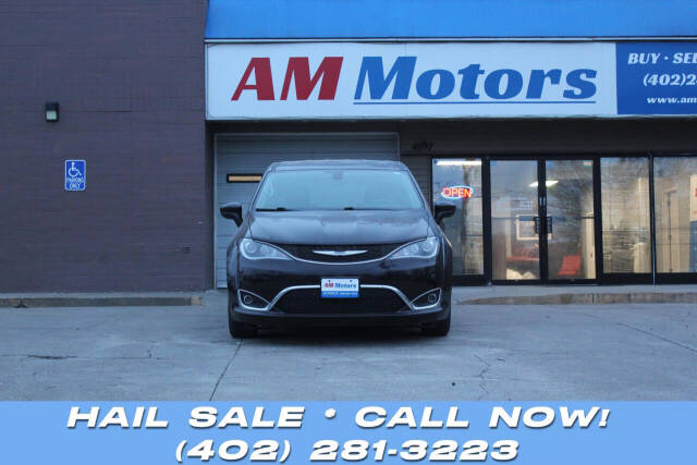 2017 Chrysler Pacifica for sale at AM Motors in Bellevue, NE