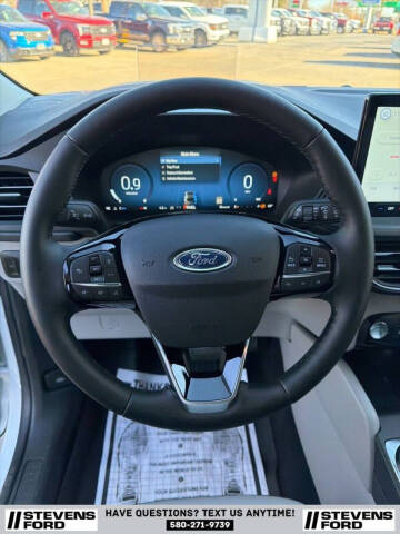 2026 Ford Escape Platinum
