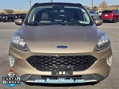 2020 Ford Escape Hybrid Titanium