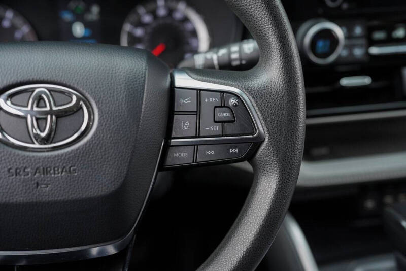 2021 Toyota Highlander L