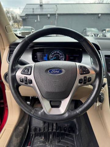 2013 Ford Taurus SEL