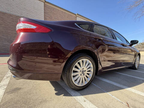 2013 Ford Fusion Hybrid SE