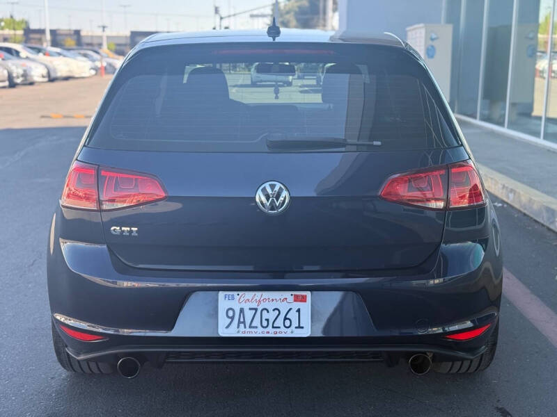2015 Volkswagen Golf GTI S