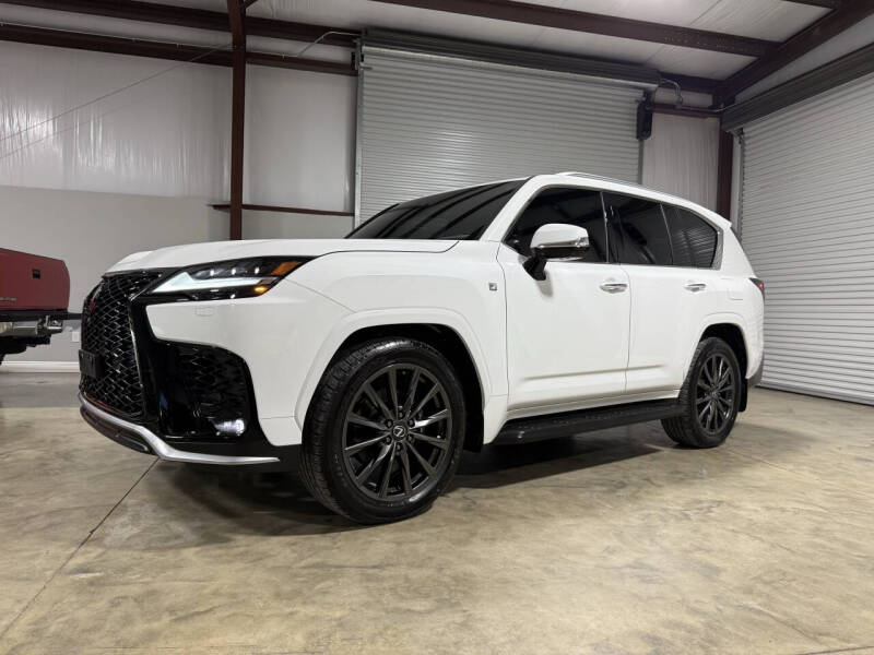 2024 Lexus LX F-Sport's photo