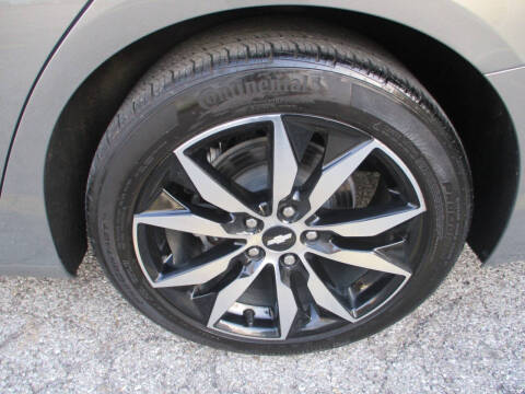 2017 Chevrolet Malibu LT