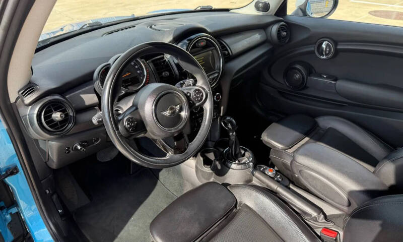 2015 MINI Hardtop 2 Door Cooper