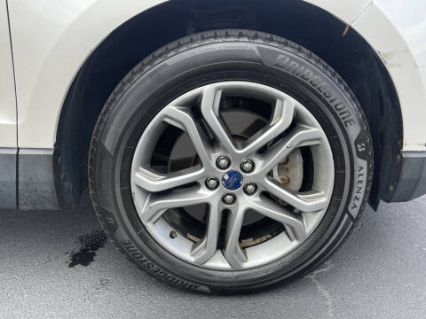 2016 Ford Edge Titanium