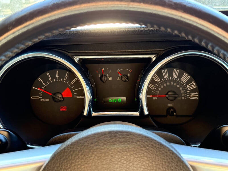 2005 Ford Mustang GT Premium