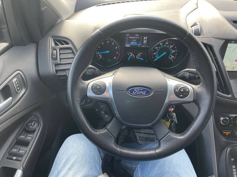 2016 Ford Escape SE