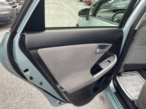 2014 Toyota Prius One