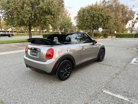 2017 MINI Convertible Cooper