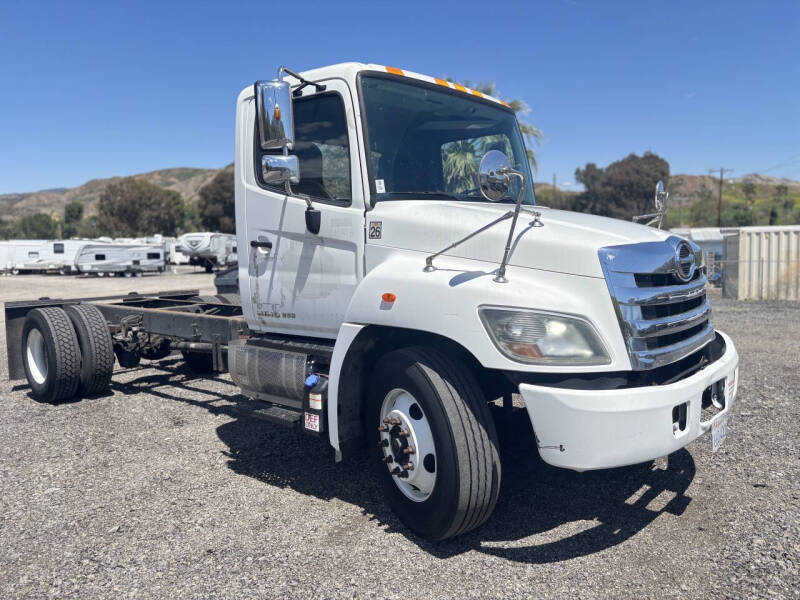 2016 Hino 268