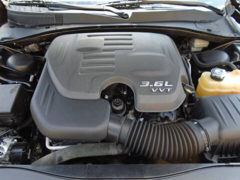 2013 Dodge Charger SE