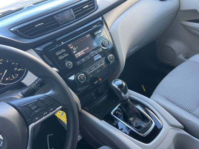 2017 Nissan Rogue Sport S