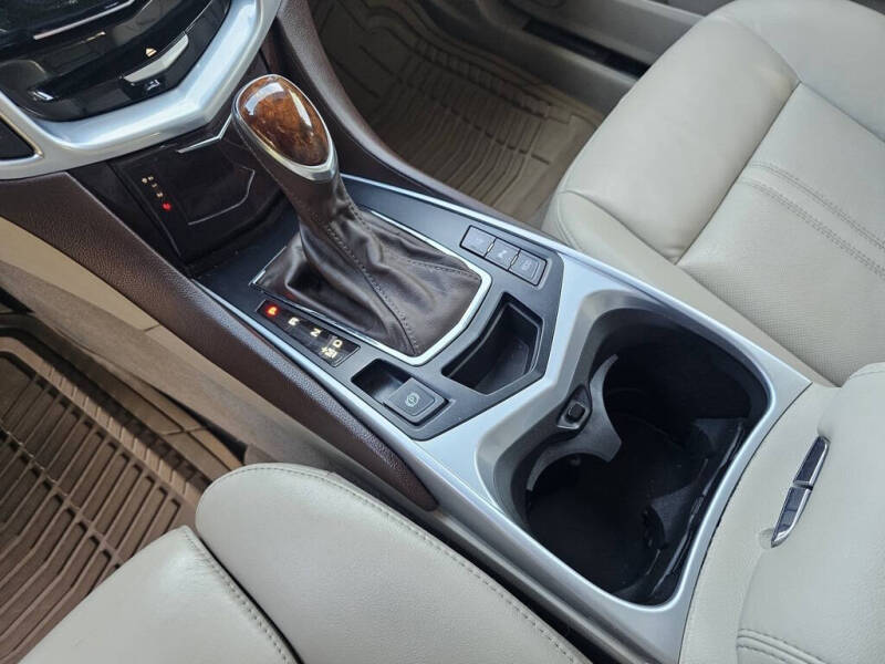 2013 Cadillac SRX Performance Collection