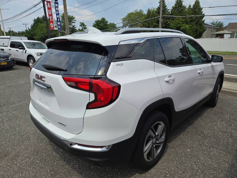 2021 GMC Terrain SLT