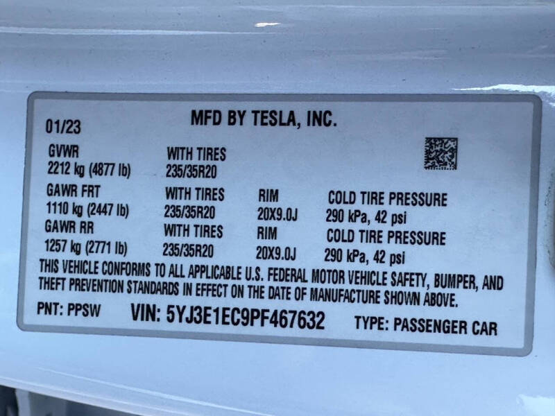 2023 Tesla Model 3 Performance