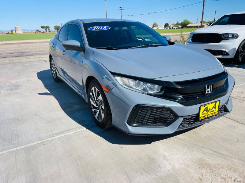 2018 Honda Civic Hatchback LX's photo
