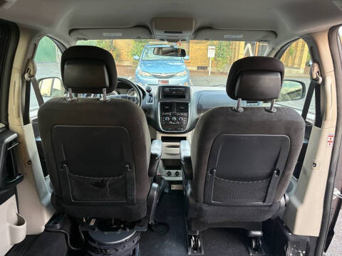 2015 Dodge Grand Caravan SXT Plus