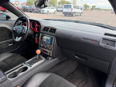 2011 Dodge Challenger SRT8 392