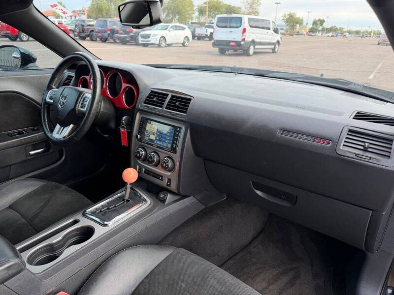 2011 Dodge Challenger SRT8 392