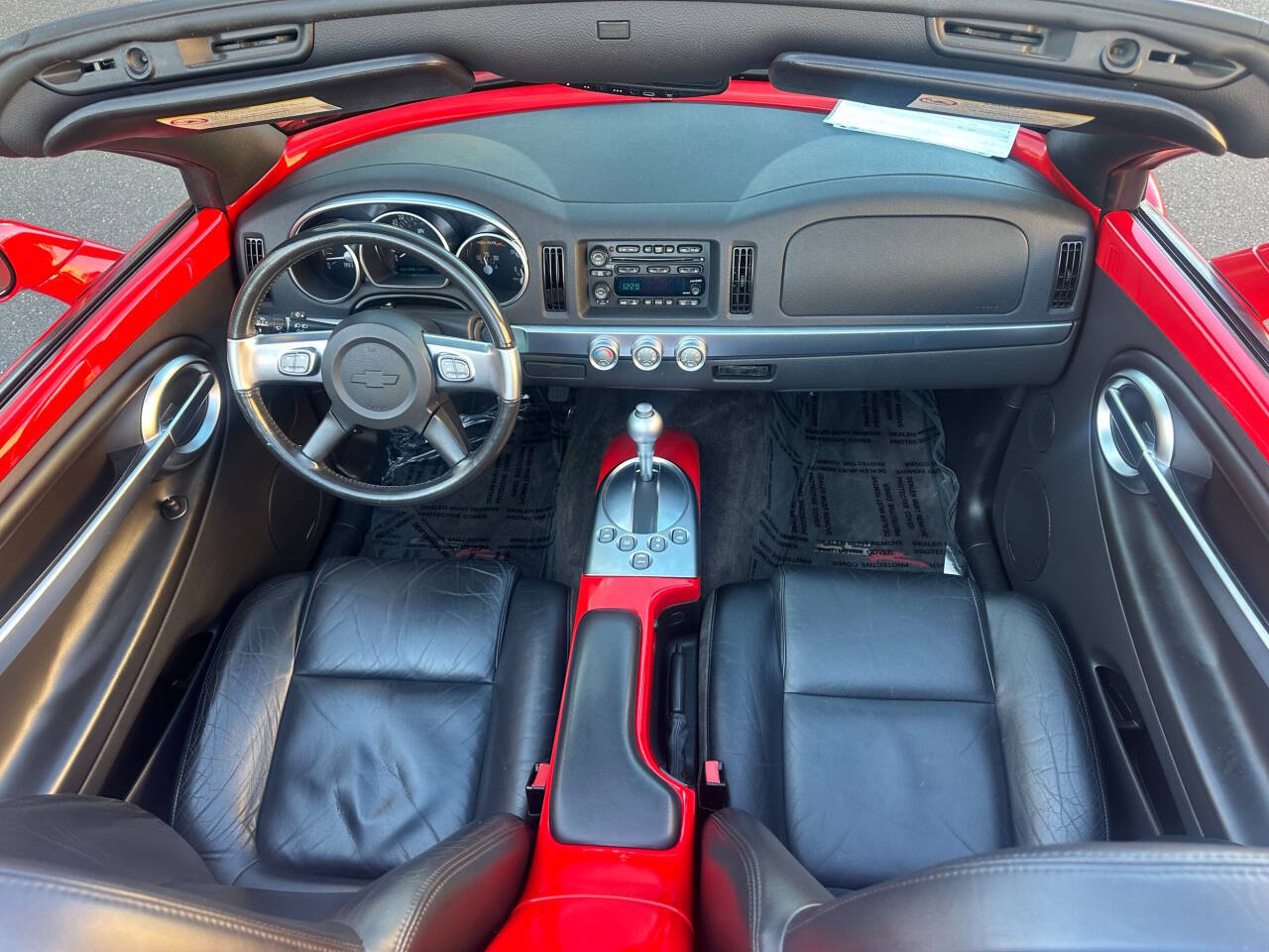 2004 Chevrolet SSR 36