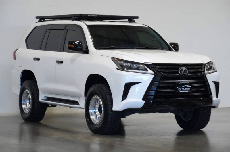 2016 Lexus LX 570